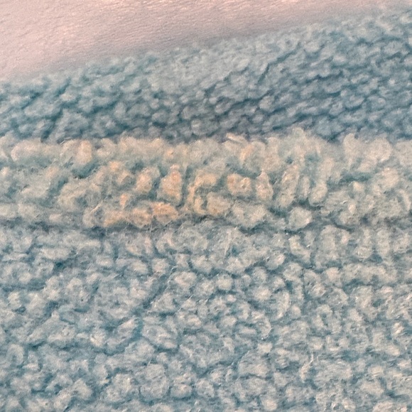 Elegant Turquoise Teddy and Leather Oversized Jacket - Picture 12 of 12